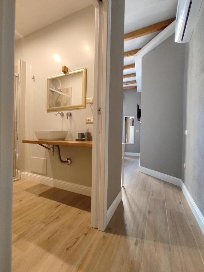 Manno Rooms Affittacamere 卡利亚里 外观 照片